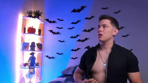 Alan Hadid online show from October 18, 9:59 pm