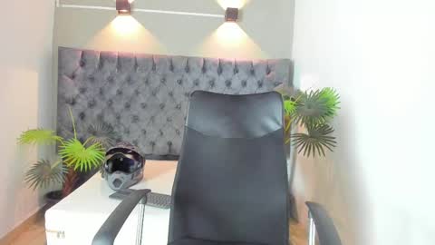 Alan online show from September 20, 1:23 pm