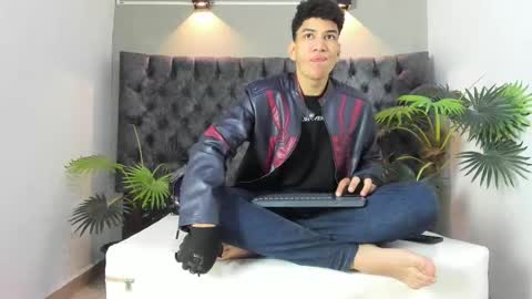 Alan online show from October 5, 12:58 pm