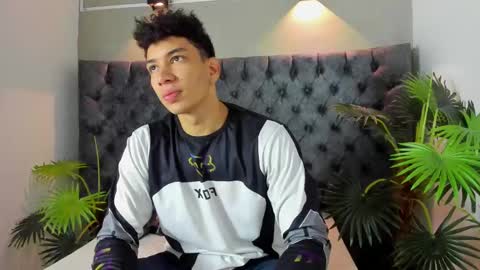 Alan online show from October 18, 1:34 pm