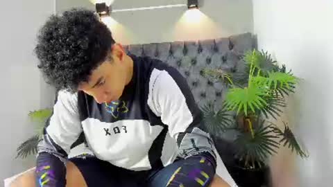 Alan online show from October 25, 1:40 pm