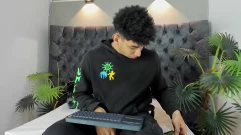 Alan online show from November 13, 1:32 pm