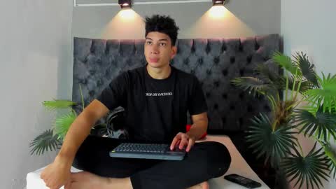 Alan online show from November 21, 1:54 pm