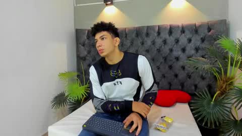 Alan online show from November 22, 1:21 pm