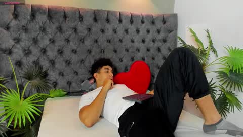 Alan online show from November 25, 1:00 pm