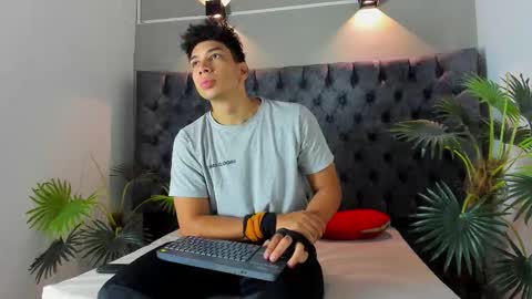 Alan online show from November 28, 12:52 pm