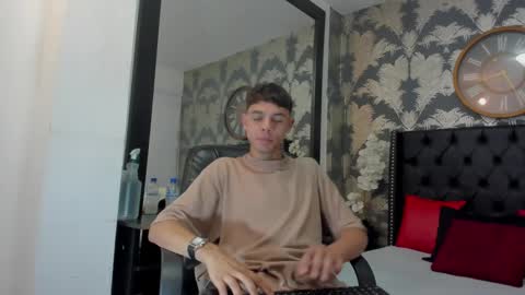 alan_smithy online show from October 3, 9:01 pm