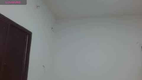 alana online show from December 14, 1:05 pm