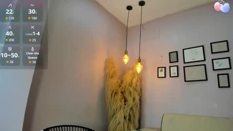 Snapshot of alana__rossetti chatting on November 13, 12:26 pm Alana online show from November 13, 12:26 pm