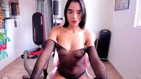 Alana online show from October 5, 12:25 pm