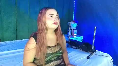 Snapshot of alana_petite chatting on July 10, 11:02 am ALANA PETITE online show from July 10, 11:02 am