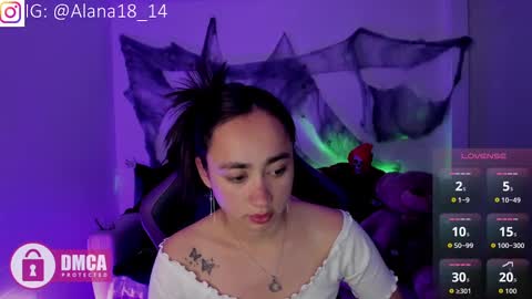 Snapshot of alana_pherson chatting on October 26, 7:03 am alana_pherson online show from October 26, 7:03 am