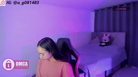 alana_pherson online show from August 9, 3:23 am