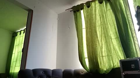 isabella online show from September 9, 11:21 am