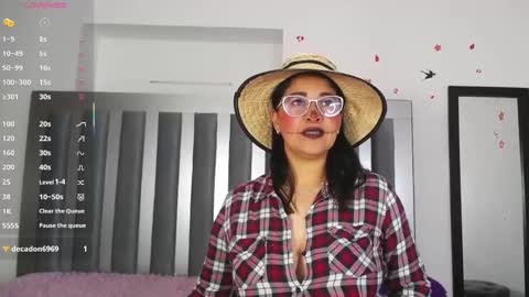 Alana  online show from October 31, 11:55 am