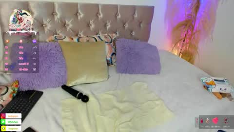 alana_vega69 online show from December 18, 2:12 pm