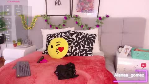 Alanaa  online show from September 25, 12:20 pm