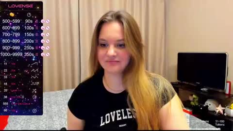 Julia online show from December 14, 2:56 am