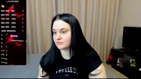 Julia online show from March 18, 7:06 pm