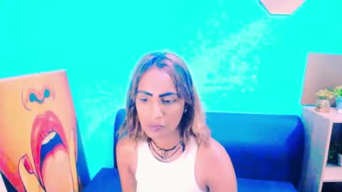 Snapshot of alanadelray chatting on January 9, 6:38 am alanadelray online show from January 9, 6:38 am