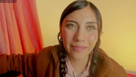 Snapshot of alanalois_ chatting on May 22, 3:57 am ALANA Please follow me online show from May 22, 3:57 am