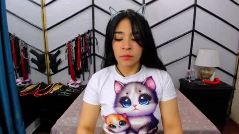 Alana online show from January 2, 6:23 pm