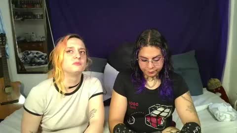 Alani online show from October 1, 10:49 pm