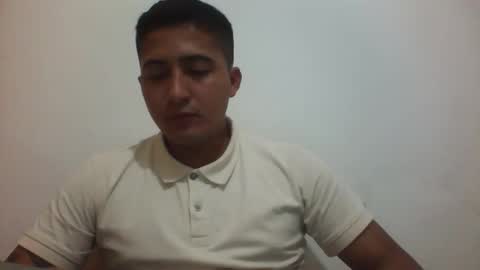 alanj998 online show from April 9, 2:44 am