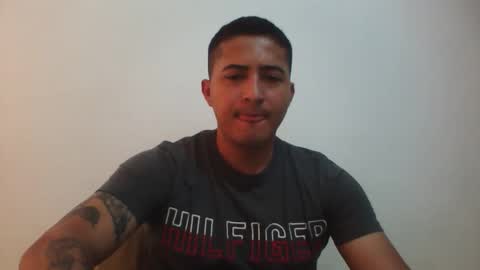alanj998 online show from May 25, 3:07 pm