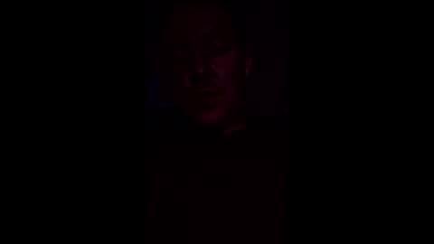 alanjonjunior85 online show from April 27, 4:10 am