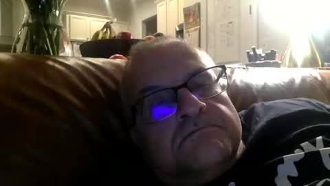 alankrieski1174 online show from November 1, 6:59 am