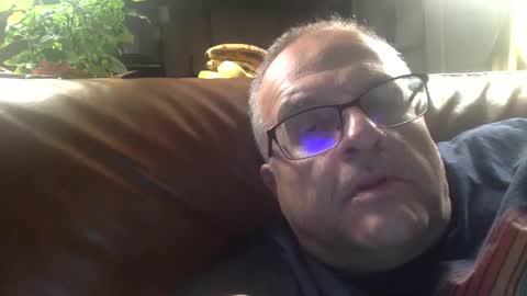 alankrieski1174 online show from November 15, 6:44 am