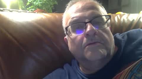 alankrieski1174 online show from November 16, 5:46 am