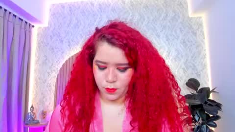 Alanna  online show from December 6, 7:10 am