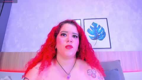 Snapshot of alanna_hank chatting on February 5, 3:33 am Alanna online show from February 5, 3:33 am