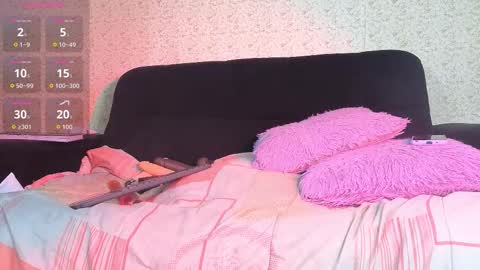 Snapshot of alanna_jones11_aws chatting on January 9, 6:10 pm alanna_jones11_aws online show from January 9, 6:10 pm