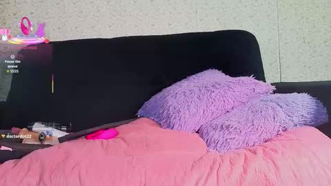 Snapshot of alanna_jones11_aws chatting on January 17, 5:05 pm alanna_jones11_aws online show from January 17, 5:05 pm