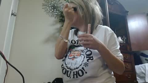 Alanna Rack online show from November 23, 3:34 pm