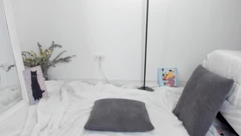 Snapshot of alannarusselll chatting on February 26, 11:37 pm Alanna Cute Russell online show from February 26, 11:37 pm