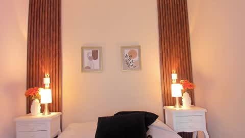 Snapshot of alannaviera chatting on February 6, 3:37 pm Alanna online show from February 6, 3:37 pm