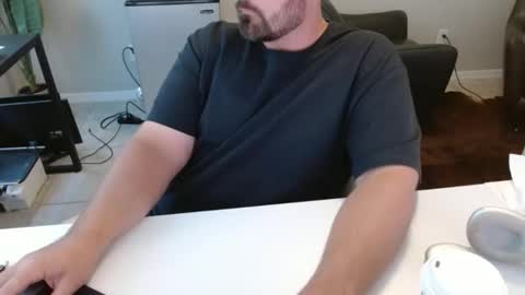 John online show from April 7, 3:23 pm