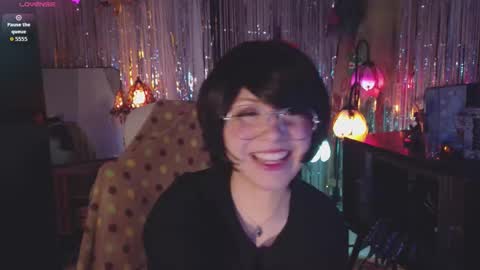 Alaska Grace       online show from March 14, 3:34 am