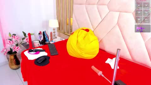 Alazsanna online show from January 11, 10:48 pm