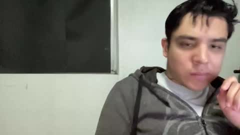 Snapshot of alber753713 chatting on May 25, 5:13 am alber753713 online show from May 25, 5:13 am