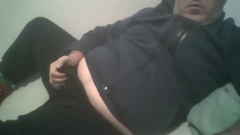 Snapshot of albitafp chatting on February 9, 7:56 am Dezza online show from February 9, 7:56 am