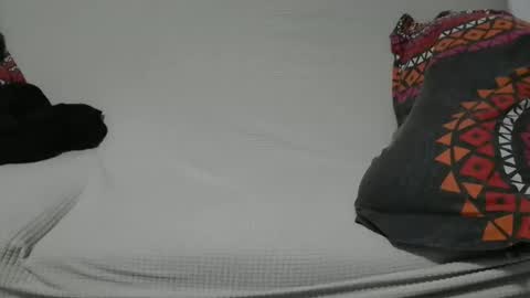 Snapshot of albitafp chatting on March 10, 7:46 am Dezza online show from March 10, 7:46 am