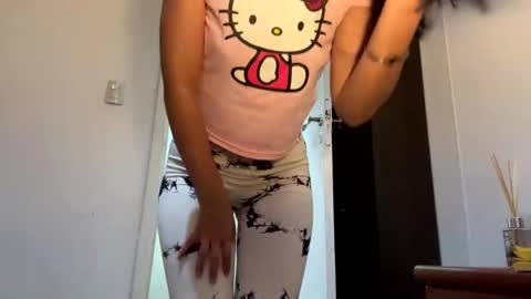 aldiiiuwu online show from November 17, 6:35 pm