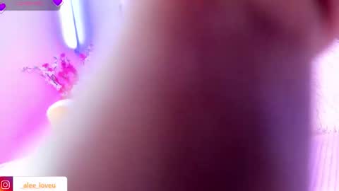 Snapshot of ale_love_ chatting on October 9, 1:47 am ALE LOVE online show from October 9, 1:47 am