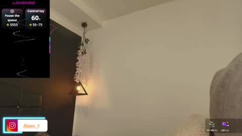 ALEC ANDREWS online show from December 2, 7:09 pm