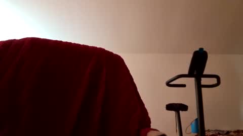 Snapshot of alecjohns123 chatting on February 10, 11:25 am alecjohns123 online show from February 10, 11:25 am